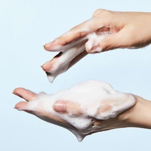 Anua 8 Hyaluronic Acid Hydrating Gentle Foaming Cleanser – 150ml | Deep Cleanse & Intense Moisture for Dry & Sensitive Skin Anua 8 Hyaluronic Acid Hydrating Gentle Foaming Cleanser 150ml - Glam Global UKAnua