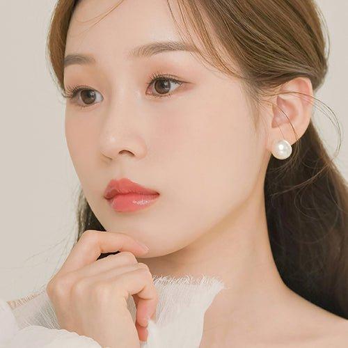 Dinto Blur-Glowy Lip Tint – 3.5g (30 Shades)  Radiant, Water-Light Lips with a Glassy Glow – 30 Shades of Everyday Elegance Dinto Blur - Glowy Lip Tint - 3.5g (30 Colors) - Glam Global UKDinto