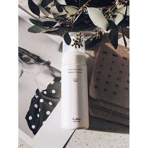 Dr. Althea Amino Acid Gentle Bubble Cleanser – 140ml  Hydrating & Acne-Protecting Cleanser with Nano-Sized Foam Technology Dr. Althea Amino Acid Gentle Bubble Cleanser - 140 ml - Glam Global UKDr.Althea
