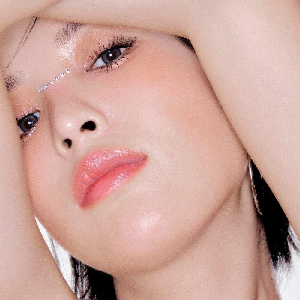 HERA Sensual Fitting Glow Tint – 5g | Hydrating, Buildable Lip Tint with Radiant Shine HERA Sensual Fitting Glow Tint 5g - Glam Global UKHERA