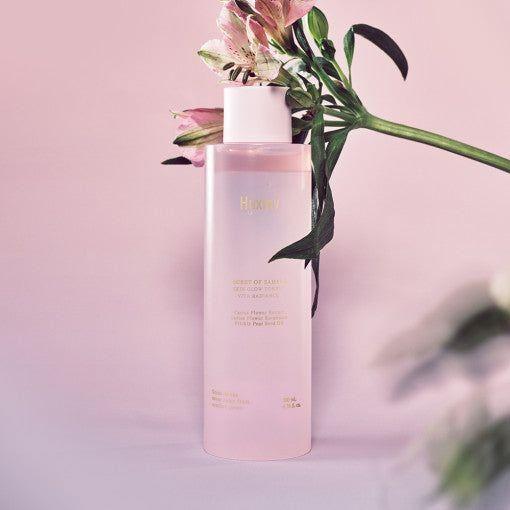 Huxley Skin Glow Toner Vita Radiance – 200ml | Brightening Toner with Vitamin C & Hyaluronic Acid Huxley Skin Glow Toner Vita Radiance 200ml - Glam Global UKHuxley