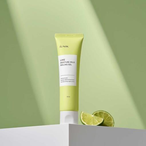 iUNIK Lime Moisture Mild Peeling Gel – 90ml | Gentle AHA Exfoliator for Smooth, Hydrated Skin iUNIK Lime Moisture Mild Peeling Gel 90ml - Glam Global UKiUNIK