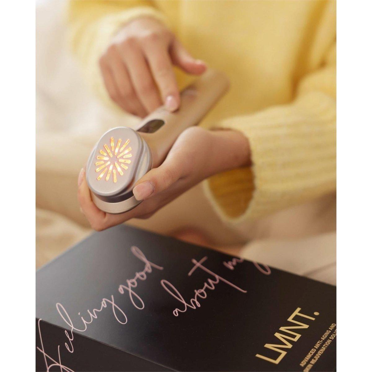 LMNT One+ Medical-Grade Home Beauty Device | Instant Glow & Multi-Dimensional Anti-Aging LMNT one+ Medical - Grade Home Beauty Device - Glam Global UKLMNT ONE