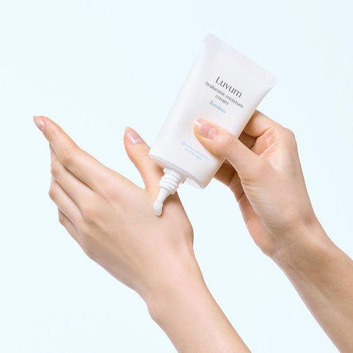 Luvum Bamboo Hyaluronic Moisture Cream – 70ml | Deep Hydration & Skin Barrier Strengthening Moisturiser Luvum Bamboo Hyaluronic Moisture Cream - 70ml | Deep Hydration & Skin Barrier Support - Glam Global UKLuvum