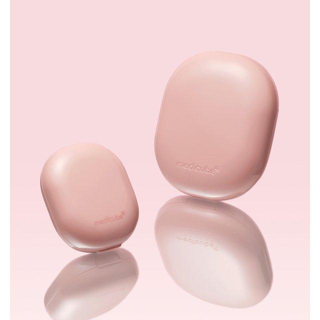 Medicube Pro Glutathione Glow Cushion SPF50 – 15g | Radiant Coverage, Brightening & UV Protection medicube Pro Glutathione Glow Cushion SPF50 15g - Glam Global UKmedicube