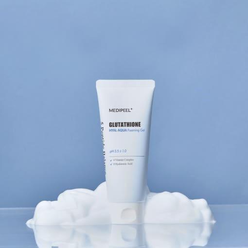 MEDIPEEL Glutathione Hyal Aqua Foaming Gel Cleanser – 150ml  Brightening & Moisturising Cleanser with 99% Pure Glutathione + Peptides MEDIPEEL Glutathione Hyal Aqua Foaming Gel Cleanser - 150ml - Glam Global UKMEDIPEEL