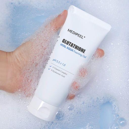 MEDIPEEL Glutathione Hyal Aqua Foaming Gel Cleanser – 150ml  Brightening & Moisturising Cleanser with 99% Pure Glutathione + Peptides MEDIPEEL Glutathione Hyal Aqua Foaming Gel Cleanser - 150ml - Glam Global UKMEDIPEEL
