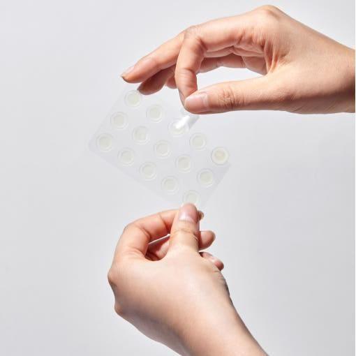 MEDIPEEL PHYTO CICA-NOL B5 Spot Patch – 15 Count × 3 Pack  Soothing, Hydrating Acne Patch with Cicanol Complex for Rapid Blemish Recovery MEDIPEEL PHYTO CICA - NOL B5 Spot Patch – 15pcs*3ea - Glam Global UKMEDIPEEL