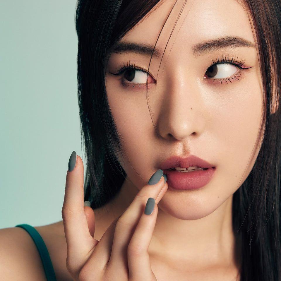 Oddtype New Rules Lip Liner – Easy Application & Long-Lasting Wear | Semi-Transparent Color Oddtype New Rules Lip Liner - Glam Global UKOddtype