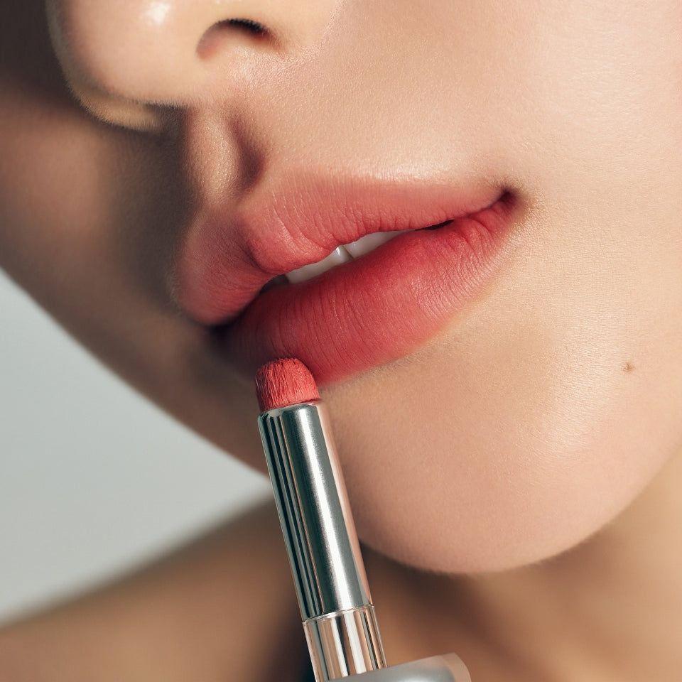 Oddtype Unseen Blur Tint – Weightless Matte Lip Tint | Soft-Focus, Blurred Lip Look Oddtype Unseen Blur Tint - Glam Global UKOddtype