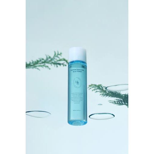HEVEBLUE Phyton Squa Hyal Blue Toner 200ml - Soothing Hydration And Redness Reduction Product image