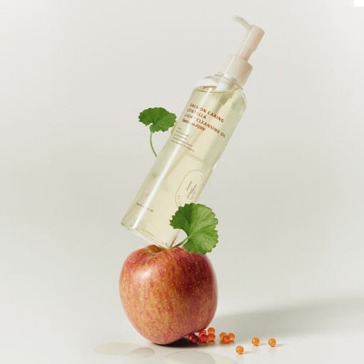 HEVEBLUE Salmon Caring Centella Light Cleansing Oil 250ml Gentle Radiance Hydration And Makeup Removal Product image