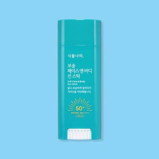 Shingmulnara Oxygen Water Face & Body Sun Stick SPF50+ PA++++ 30g | Hydrating & Lightweight UV Protection Shingmulnara Oxygen Water Face & Body Sun Stick SPF50+PA++++ 30g - Glam Global UKShingmulnara