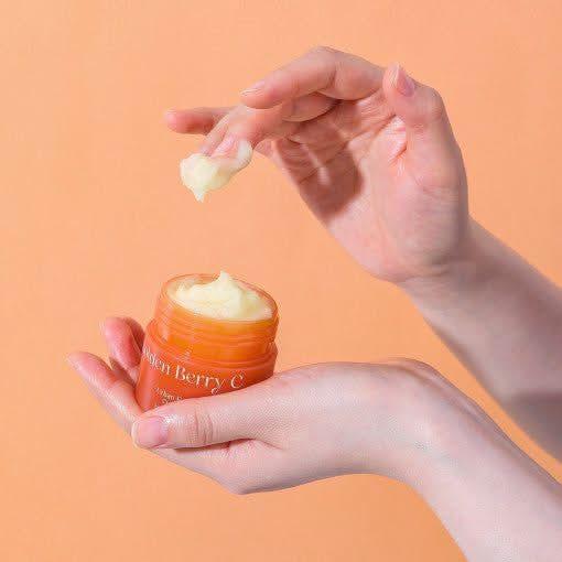 The SAEM Urban Eco Golden Berry C Cream – 50ml | Brightening & Anti-Wrinkle Hydration The SAEM Urban Eco Golden Berry C Cream 50ml | Brightening & Anti - Wrinkle Hydration - Glam Global UKThe SAEM