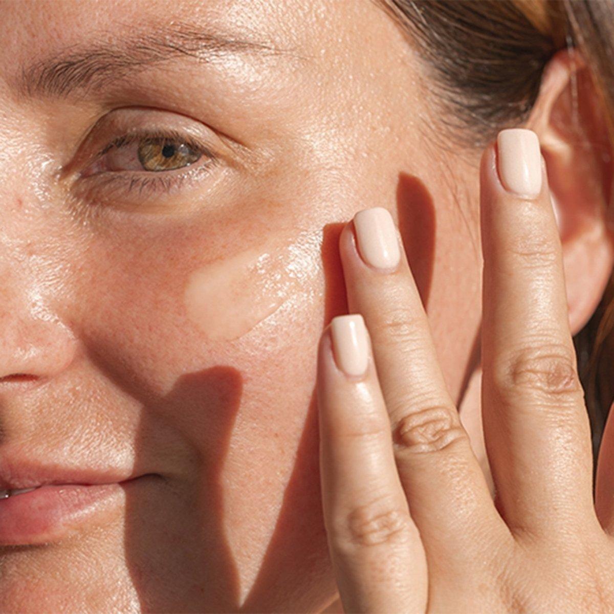 OSEA Anti-Aging Sea Serum – 30ml | Seaweed-Powered Hydration & Firming with Peptides, Vitamin C & Niacinamide OSEA Anti - Aging Sea Serum - 30ml - Glam Global UKOSEA