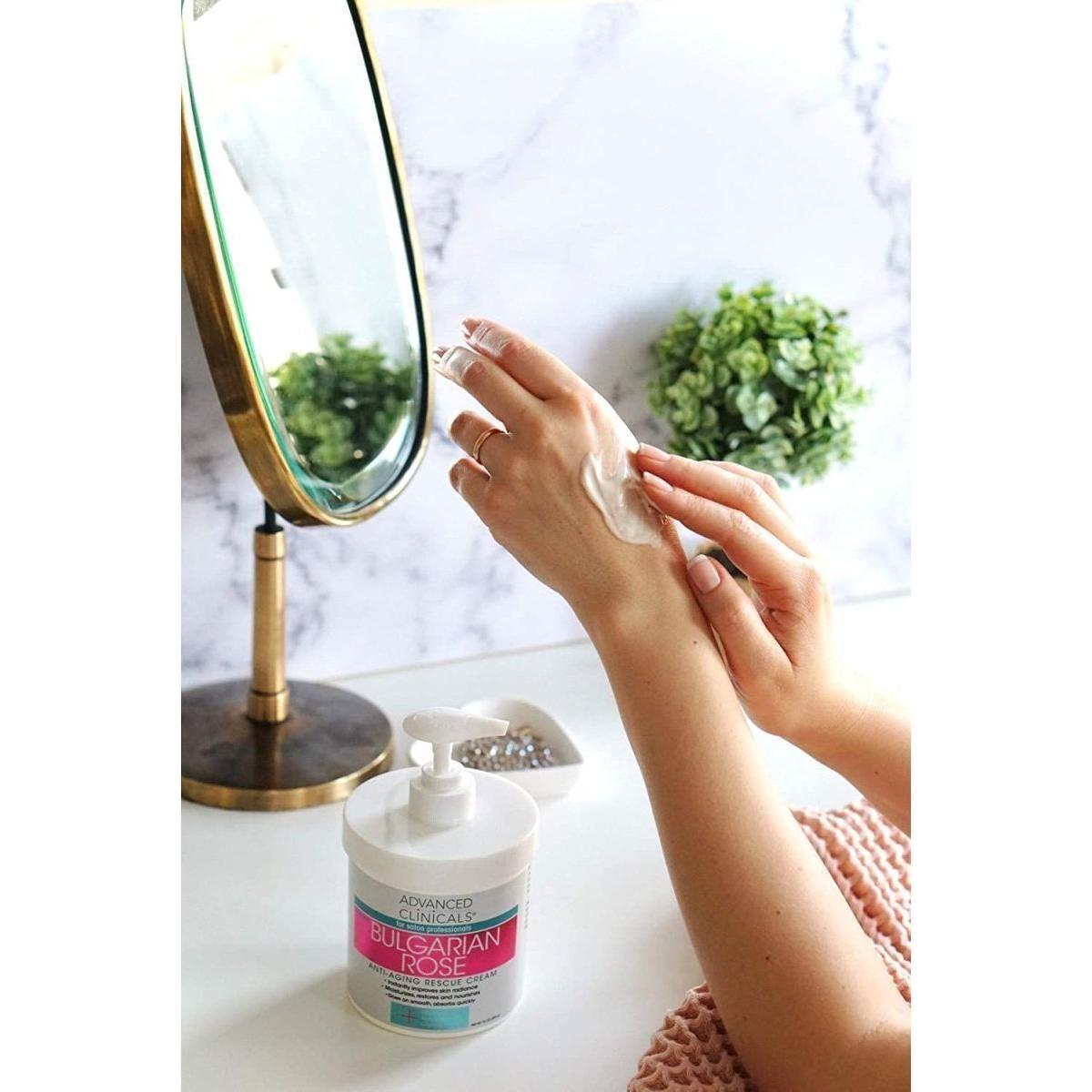 Advanced Clinicals Hydratant anti-âge à la rose bulgare et à la vitamine E - 473 ml (grand) Advanced Clinicals Bulgarian Rose Anti - Aging Rescue Cream - 473g - Glam Global UKAdvanced Clinicals