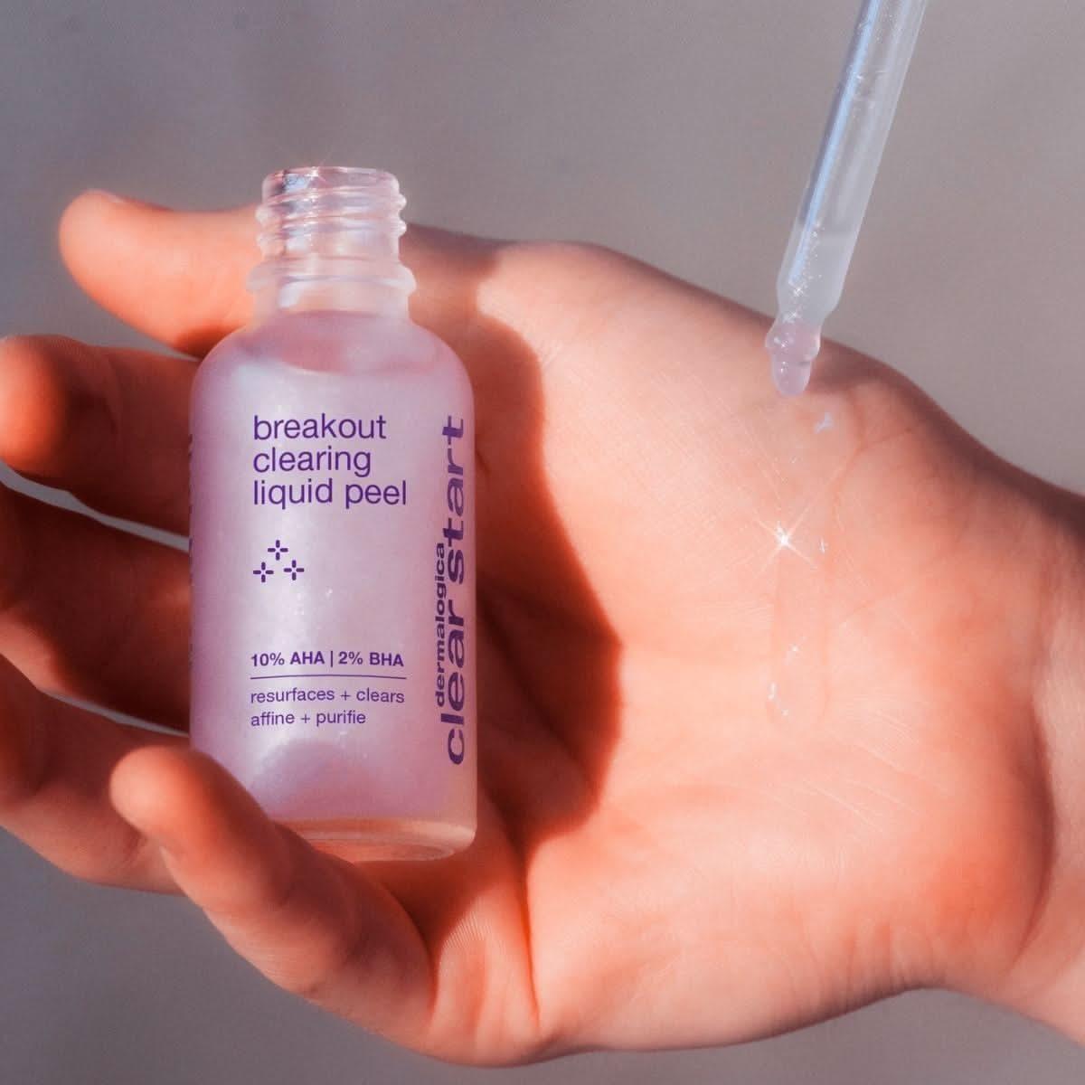 Dermalogica Breakout Clearing Liquid Peel – 30ml | Exfoliator for Clearer, Smoother Skin Dermalogica Breakout Clearing Liquid Peel - 30ml - Glam Global UKDermalogica