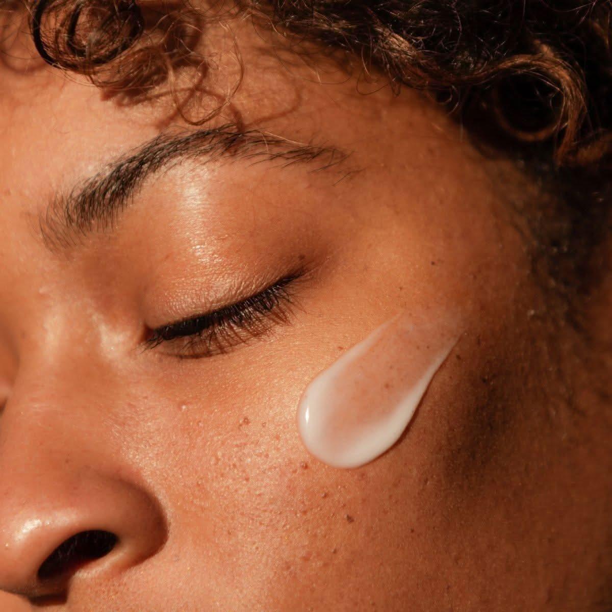 OSEA Seaglow Overnight Serum – 34ml | Resurfacing Night Serum for Smooth, Radiant Skin OSEA Seaglow Overnight Serum - 34ml - Glam Global UKOSEA