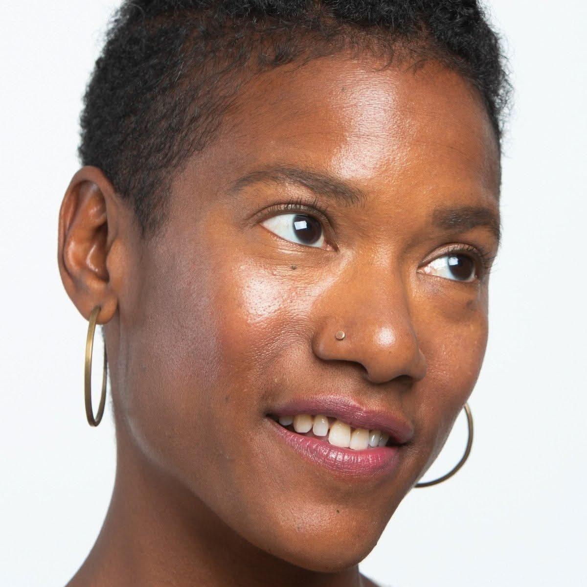 Ogee Tinted Sculpted Lip Oil | Hydrating, Buildable Colour with Organic Jojoba & Nourishing Butters Tinted Sculpted Lip Oil - Glam Global UK