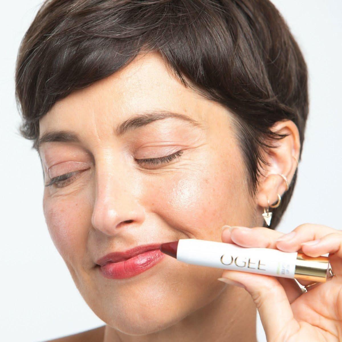 Ogee Tinted Sculpted Lip Oil | Hydrating, Buildable Colour with Organic Jojoba & Nourishing Butters Ogee Tinted Sculpted Lip Oil - Glam Global UKOgee