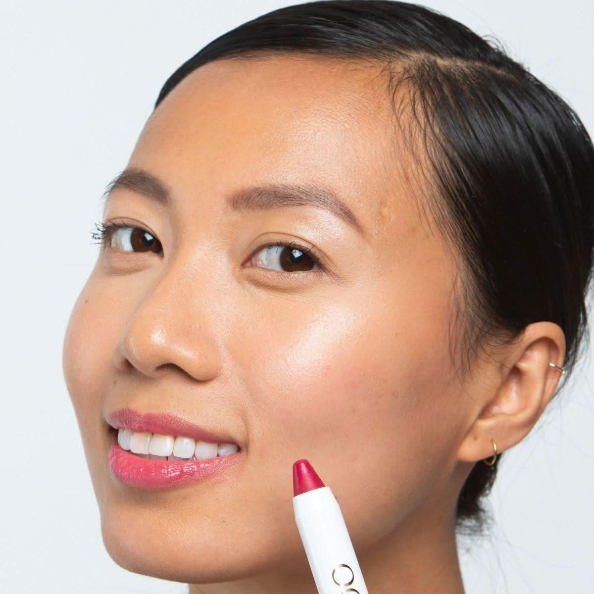 Ogee Tinted Sculpted Lip Oil | Hydrating, Buildable Colour with Organic Jojoba & Nourishing Butters Ogee Tinted Sculpted Lip Oil - Glam Global UKOgee