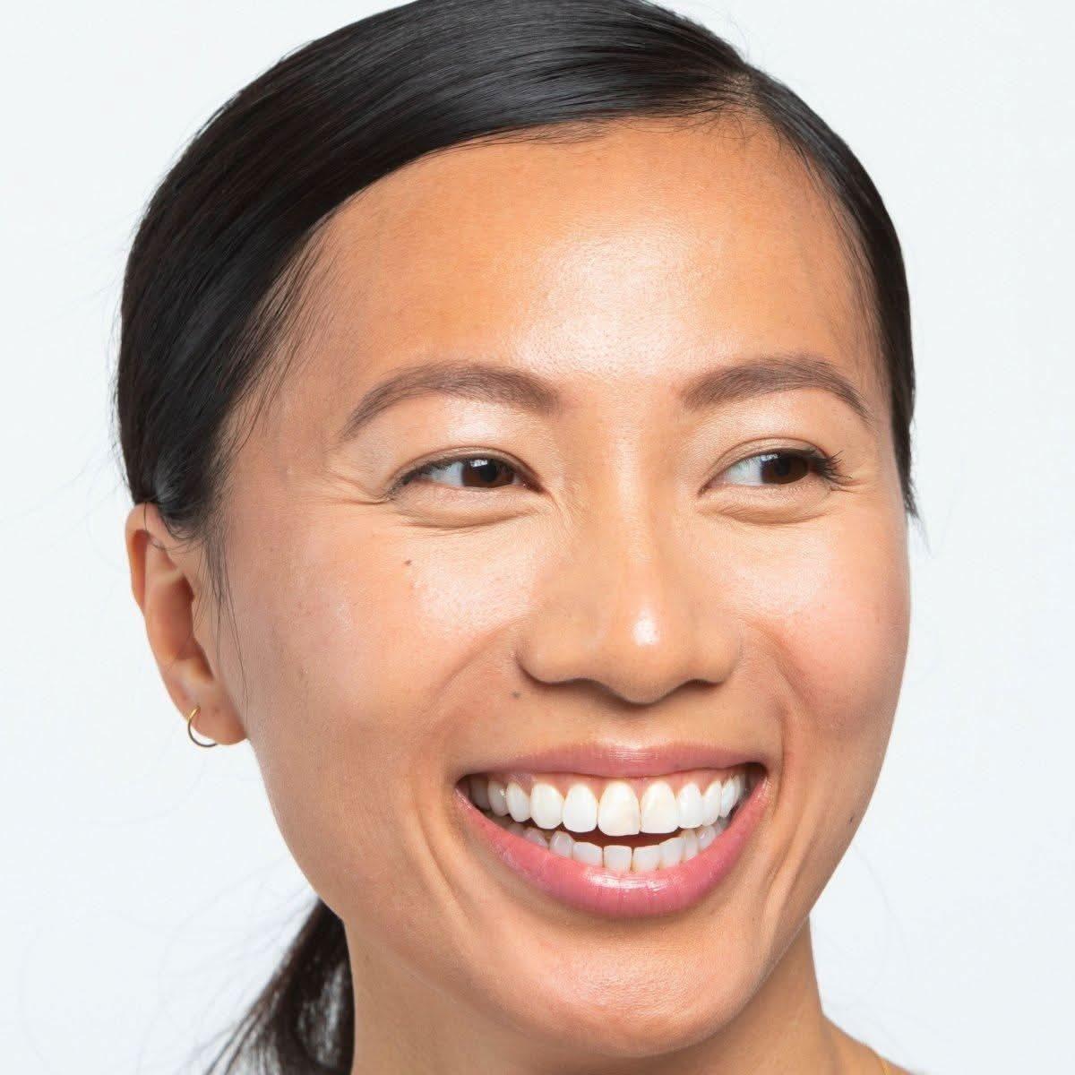 Ogee Tinted Sculpted Lip Oil | Hydrating, Buildable Colour with Organic Jojoba & Nourishing Butters Tinted Sculpted Lip Oil - Glam Global UK