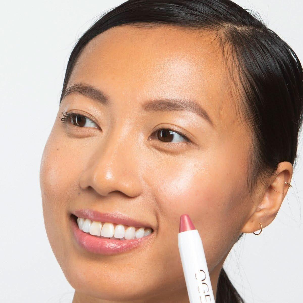 Ogee Tinted Sculpted Lip Oil | Hydrating, Buildable Colour with Organic Jojoba & Nourishing Butters Ogee Tinted Sculpted Lip Oil - Glam Global UKOgee