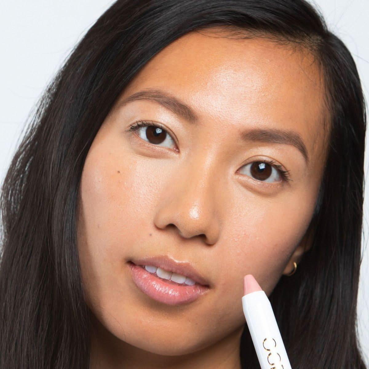 Ogee Tinted Sculpted Lip Oil | Hydrating, Buildable Colour with Organic Jojoba & Nourishing Butters Ogee Tinted Sculpted Lip Oil - Glam Global UKOgee