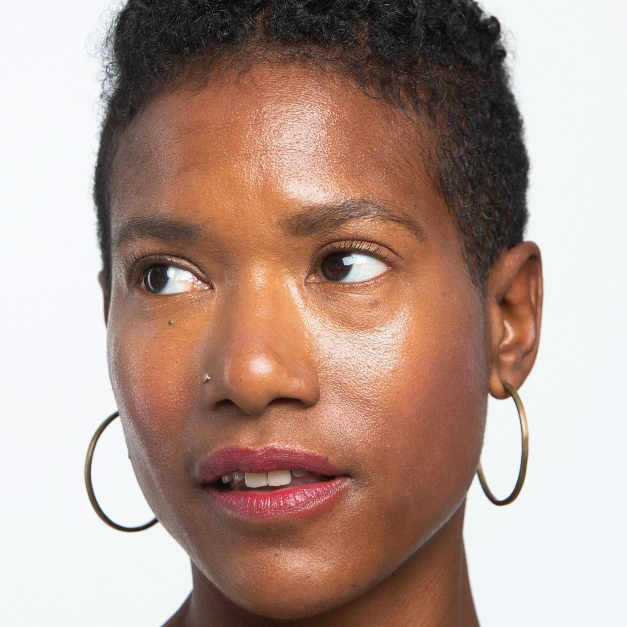 Ogee Tinted Sculpted Lip Oil | Hydrating, Buildable Colour with Organic Jojoba & Nourishing Butters Ogee Tinted Sculpted Lip Oil - Glam Global UKOgee