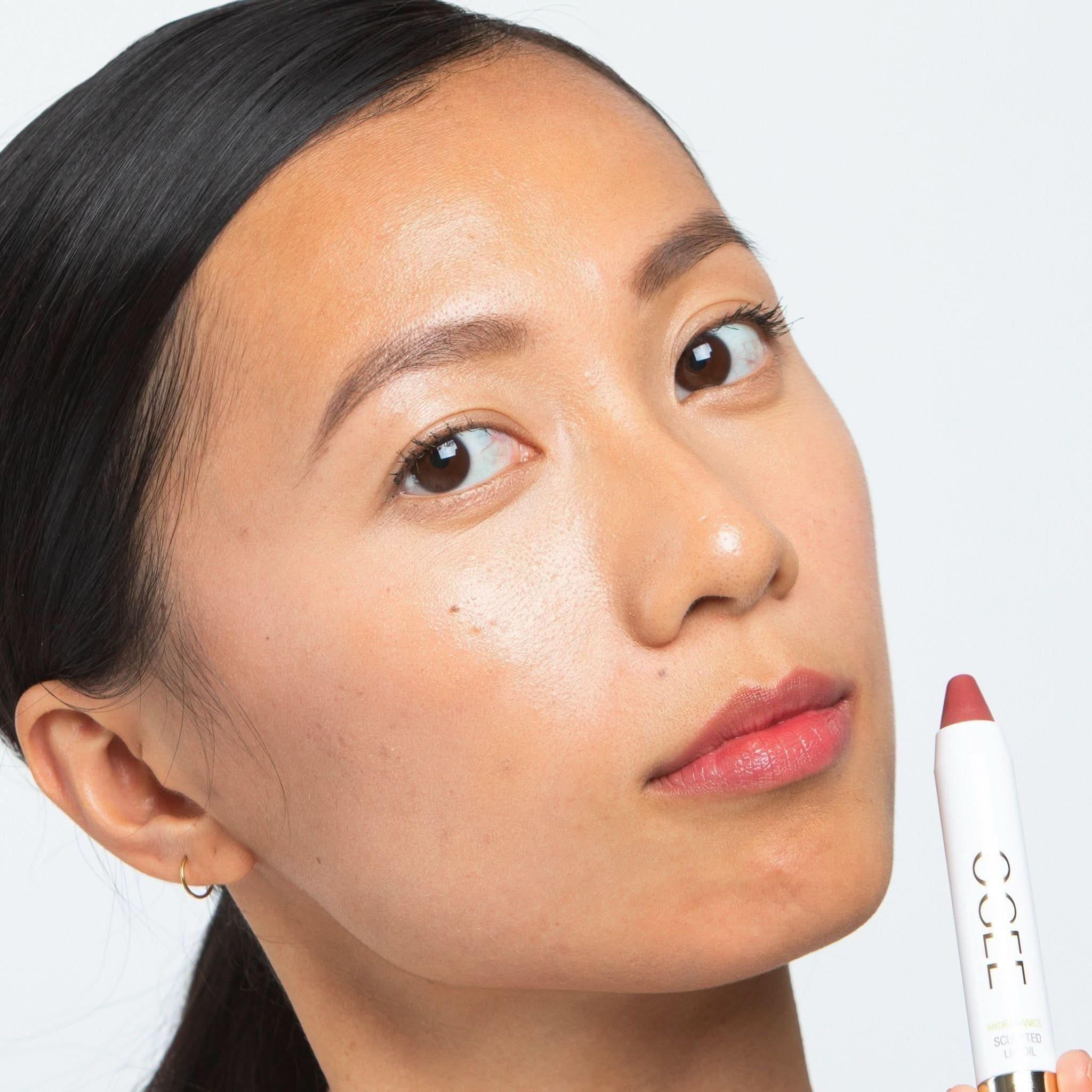 Ogee Tinted Sculpted Lip Oil | Hydrating, Buildable Colour with Organic Jojoba & Nourishing Butters Ogee Tinted Sculpted Lip Oil - Glam Global UKOgee