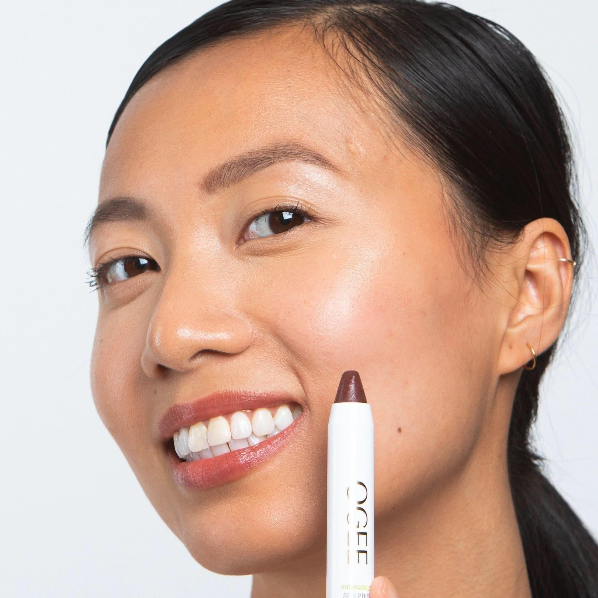 Ogee Tinted Sculpted Lip Oil | Hydrating, Buildable Colour with Organic Jojoba & Nourishing Butters Ogee Tinted Sculpted Lip Oil - Glam Global UKOgee