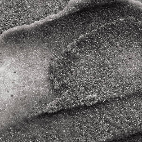 Nihplod Face Scrub 50ml – Deep Cleanse & Radiant Glow