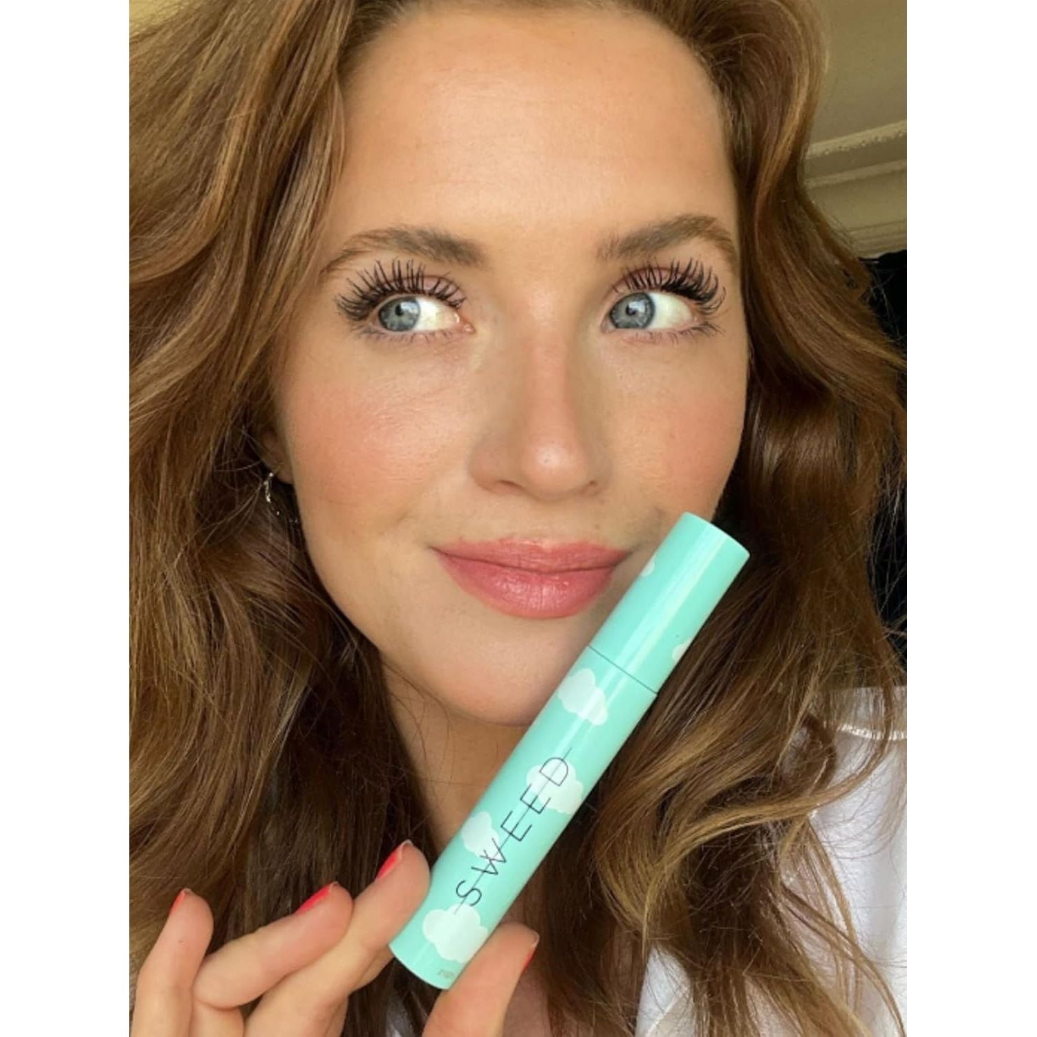 - Cloud Mascara | Flake-Free, Smudge-Proof, Volumizing | Vitamin B5 | Vegan, Cruelty-Free, Clean Beauty (Black, 0.4 Oz | 12 Ml)