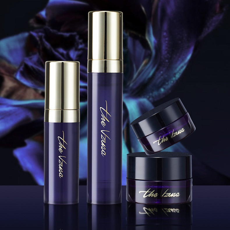 The Vzusa Skincare Travel Kit – On The Go Hydration Radiance