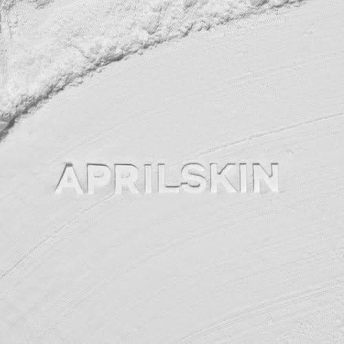 APRILSKIN Blur Skin Powder 10g - Glam Global UKAPRILSKIN