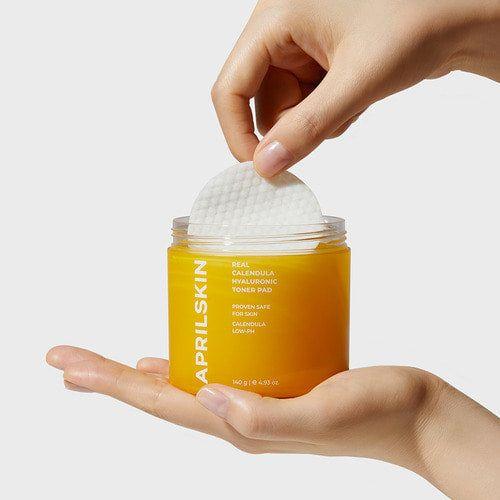 APRILSKIN Calendula PHA Hyaluronic Toner Pads 140g - Glam Global UK