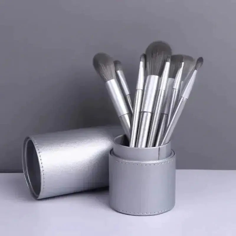 Belle&Rose™ Grey Wolf Brush Set - Glam Global UK