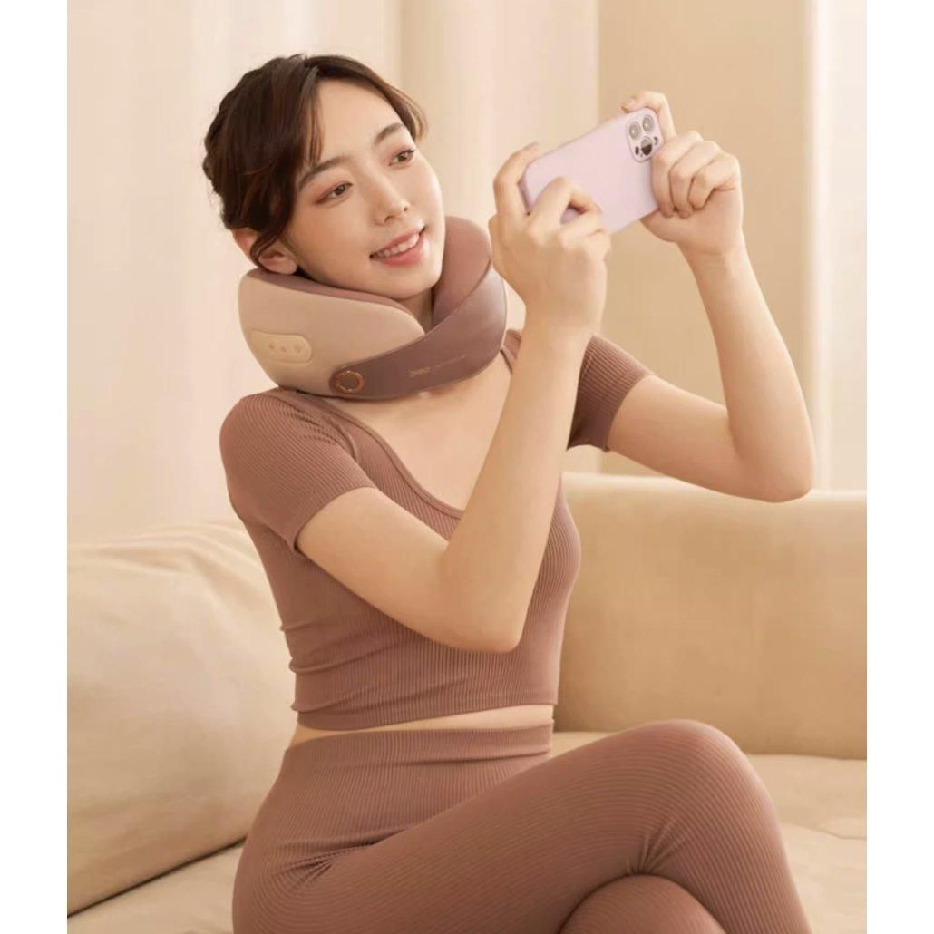 BREO C2 Neck Massager - Glam Global UK