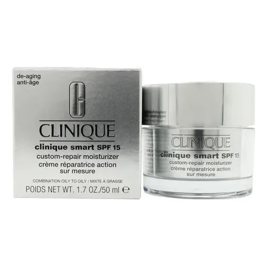 Clinique Smart SPF 15 Custom Moisturiser - 50ml - Glam Global UK