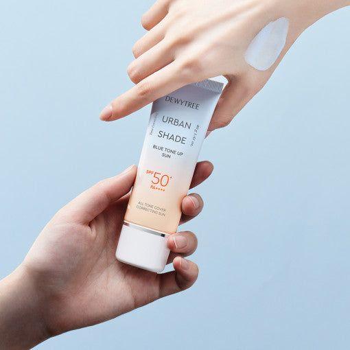 DEWYTREE Urban Shade Blue Tone Up Sun 40g - Glam Global UKDEWYTREE