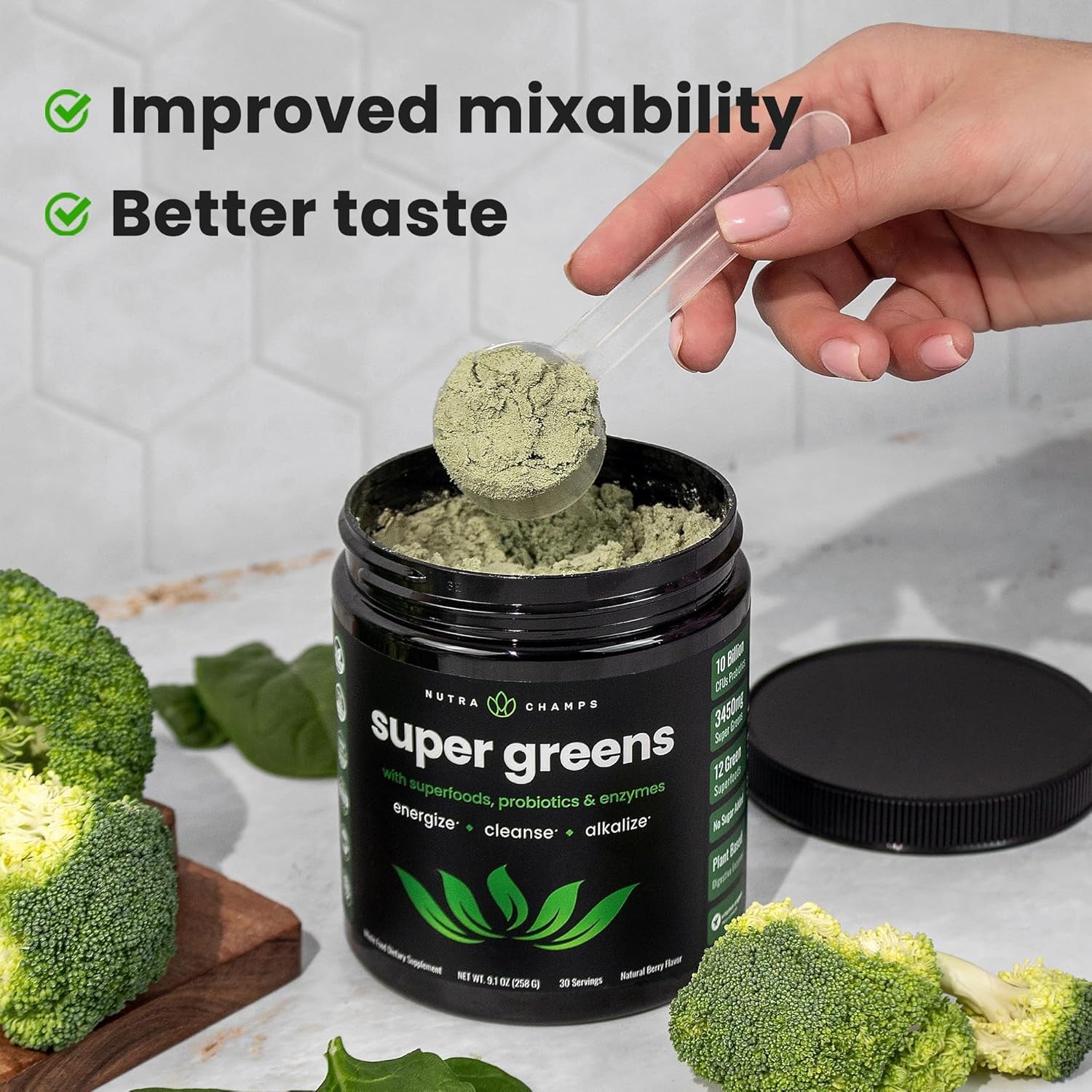 NutraChamps Super Greens Powder | Natural Berry Flavor – 258g, 30 Servings | 40+ Nutrients & Probiotics