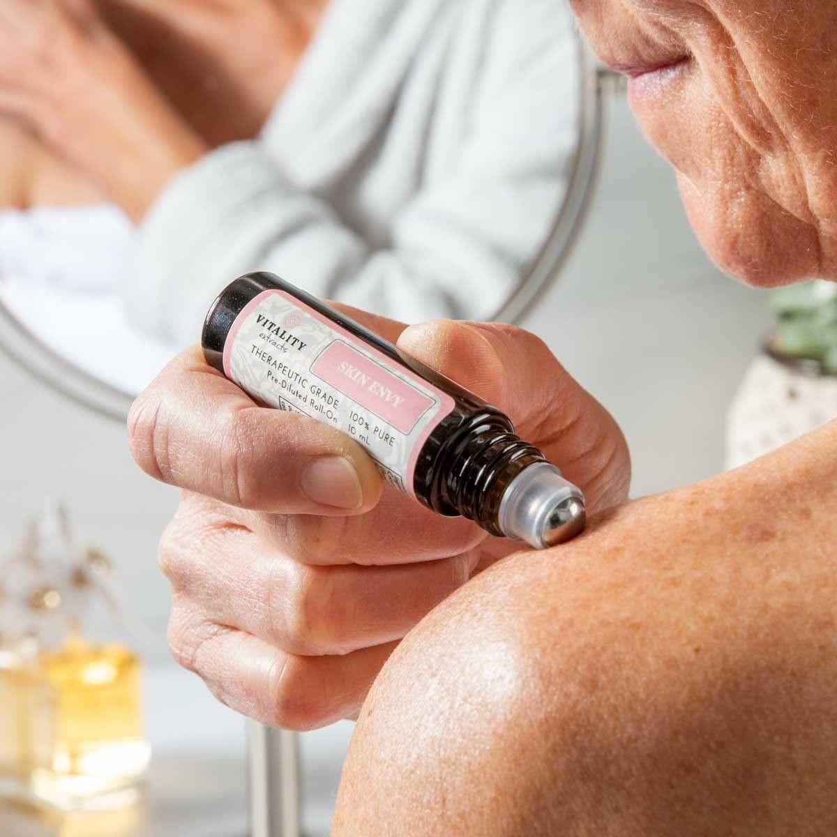 Skin Envy - Face Moisturizer Serum, Coconut Oil, Collagen, Vitamin E, Vegan, Frankincense Essential Care, Sandalwood Soothing, Clarifying, Skin Health