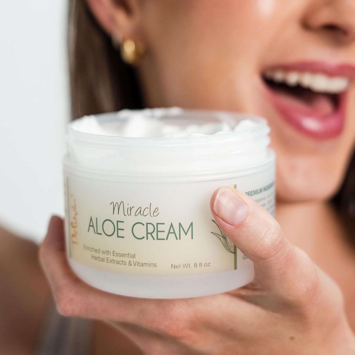 DELÚVIA Miracle Aloe Cream – 237ml | Soothing Aloe Vera Moisturizer for Face & Body