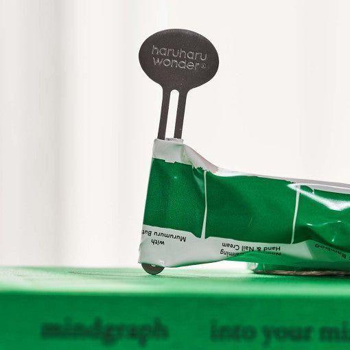 [haruharu wonder] Black Bamboo Nourishing Calming Hand & Nail Cream 50ml - Glam Global UKharuharu wonder