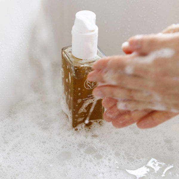 KAINE Kombu Hydrating Daily Cleanser 155g - Glam Global UKKAINE