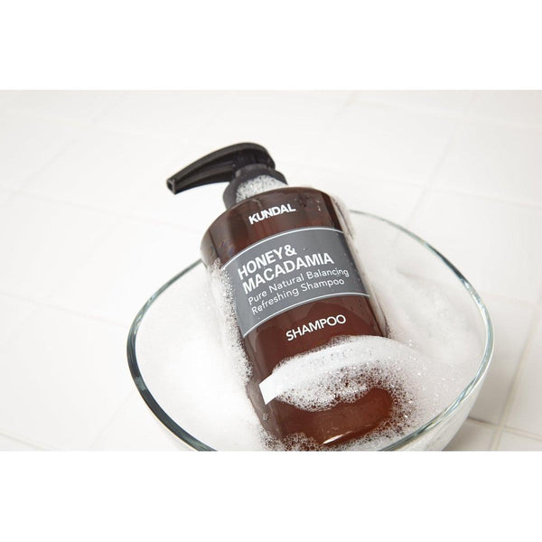 KUNDAL HONEY&MACADAMIA Pure Natural Balancing Refreshing Shampoo 500ml #ACACIA MORINGA - Glam Global UKKUNDAL