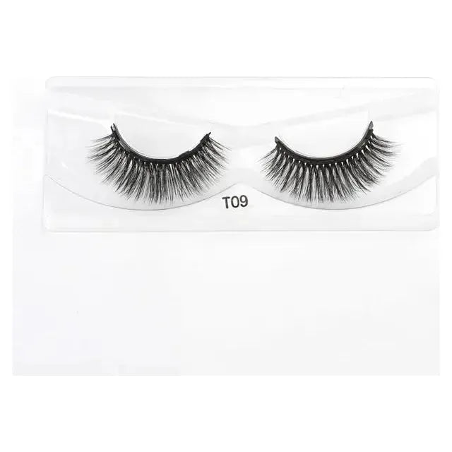 Magnetic Eyelashes Set with Waterproof Eyeliner and Tweezer - Glam Global UK