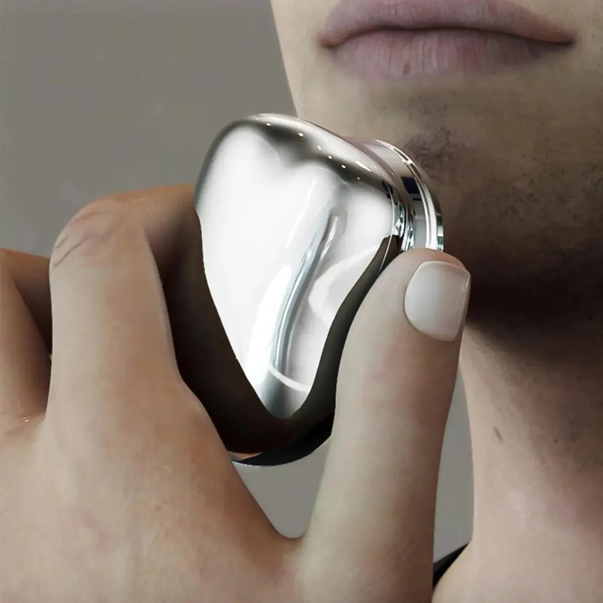 Mini USB Shaver – Compact, Wet/Dry, Painless Precision for On - the - Go Grooming - Glam Global UK