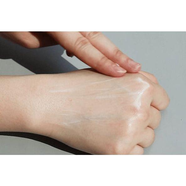 [THE LAB by BLANC DOUX] Oligo Hyaluronic Acid Sun Essence SPF50+ PA++++ - 40 ml - Glam Global UKTHE LAB by BLANC DOUX