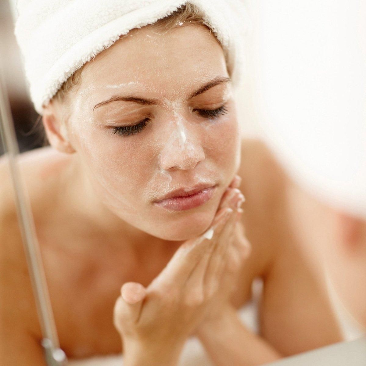 Perfect Microdermabrasion Facial Scrub - Glam Global UK